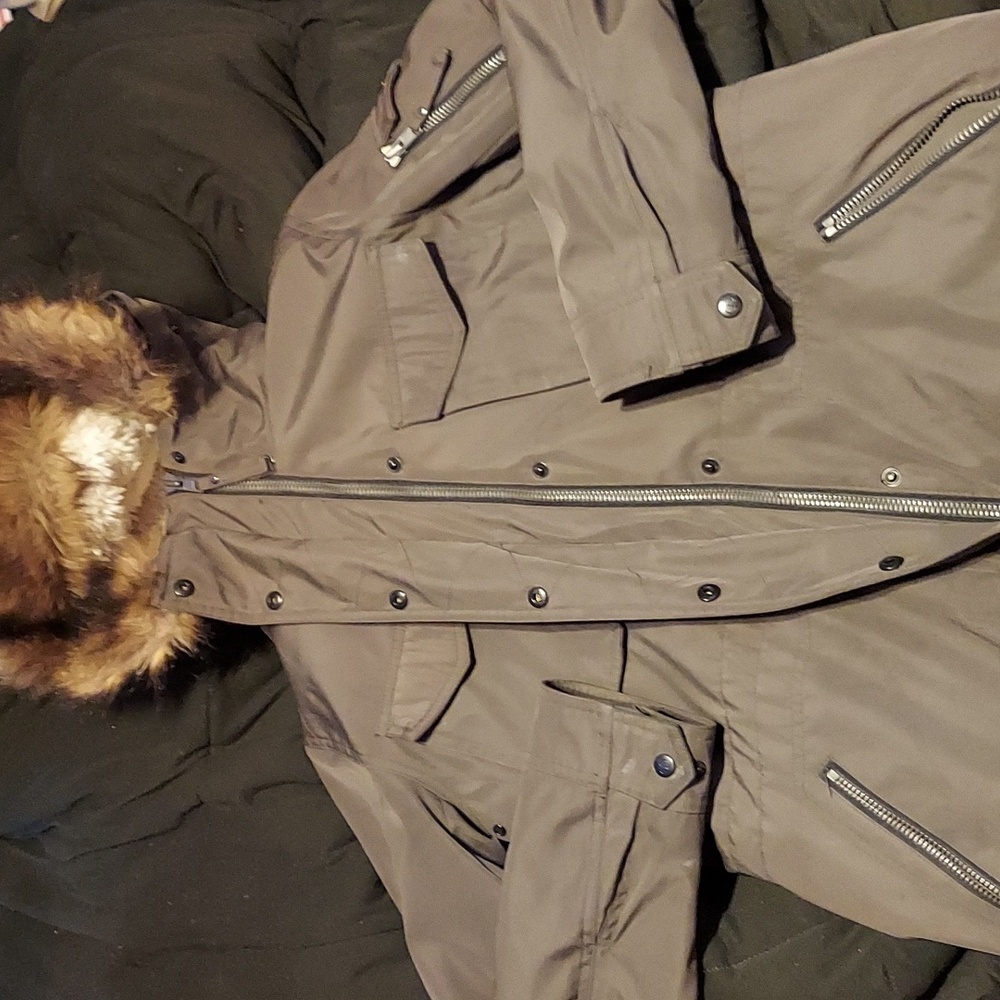 Ultra lux parka / winter jacket. Plushy fleece and faux fur trim